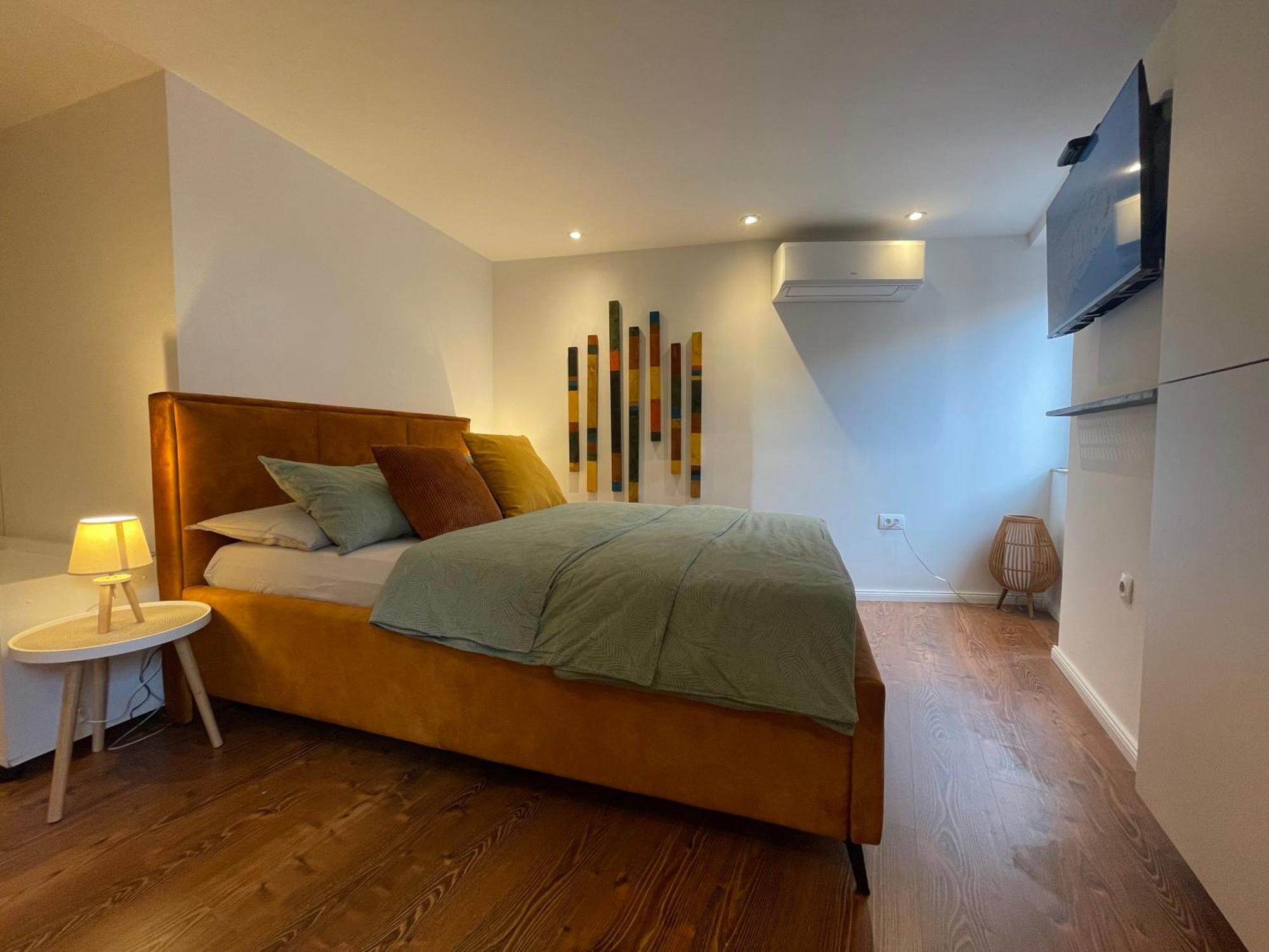 De Qua De La Studio Rovinj Exterior foto